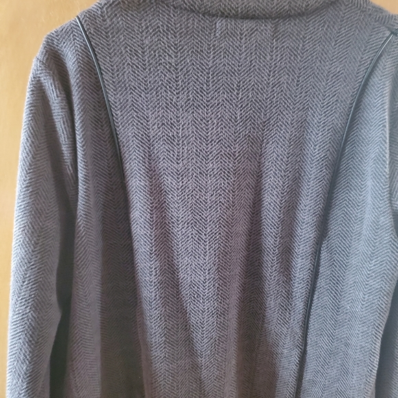 Grey Half Blazer - Banana Republic - Picture 2 of 3